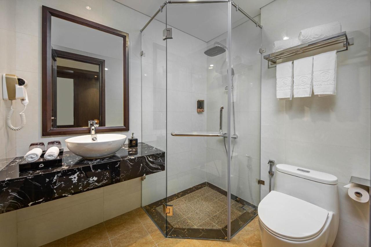 Santa Luxury Hotel Da Nang Zewnętrze zdjęcie